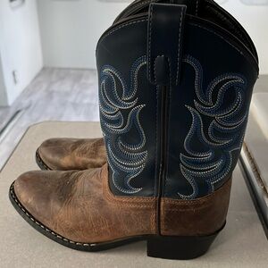 Cody James cowboy boots